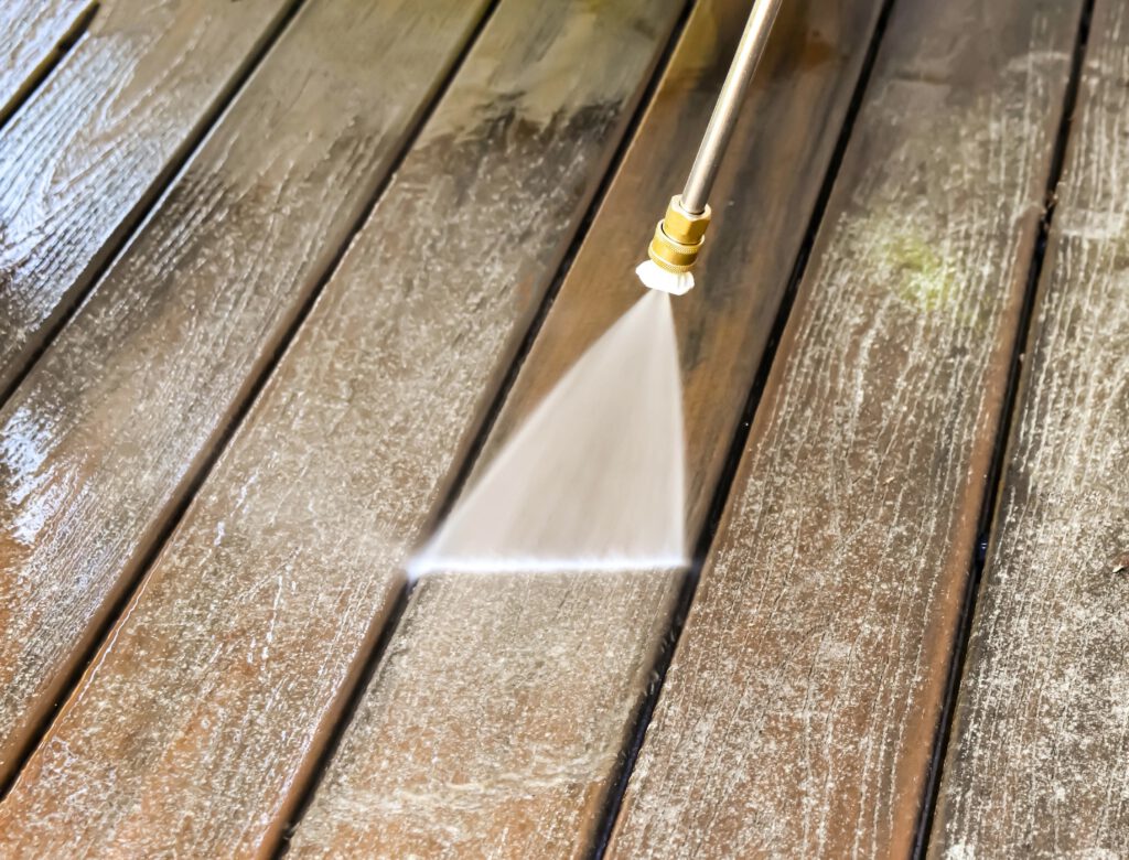 Power washing deck